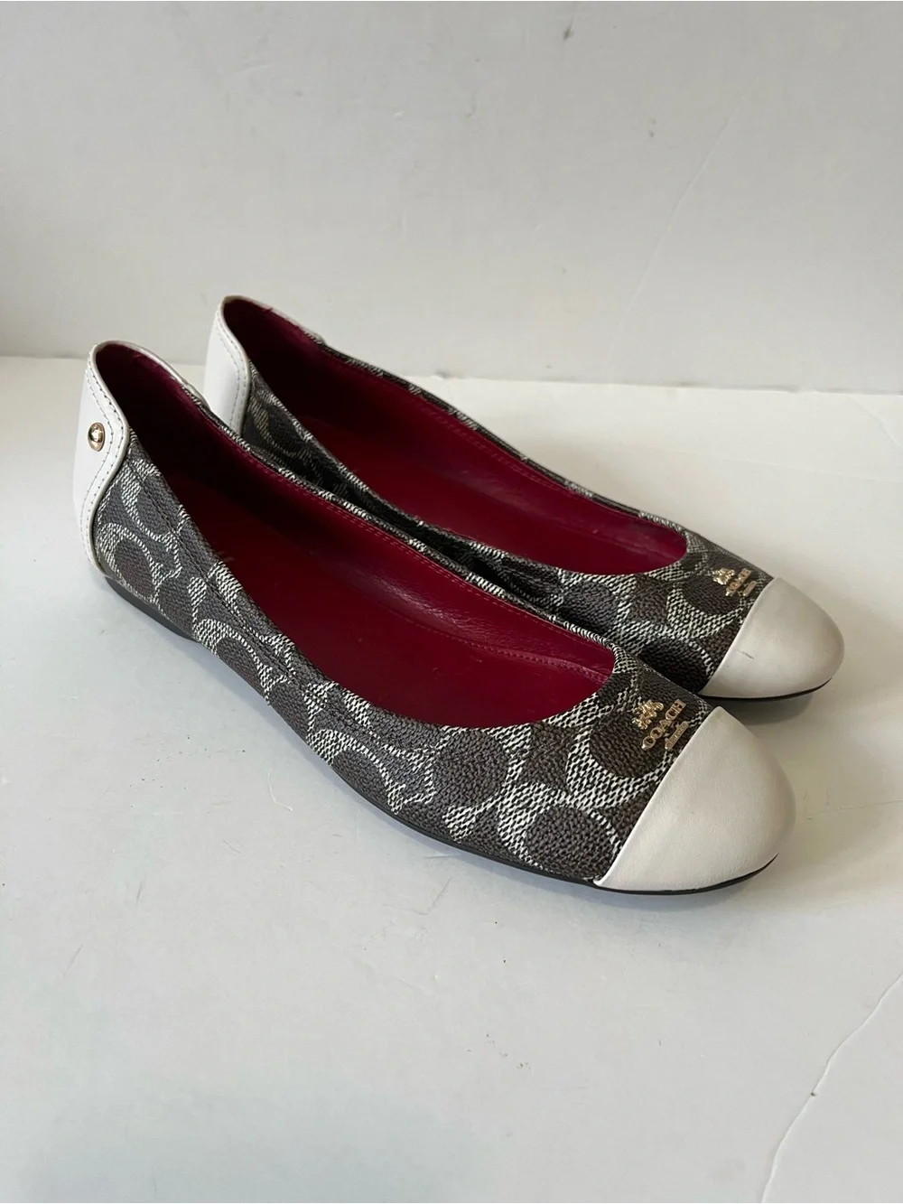 Coach Brown Signature Canvas White Cap Toe Ballet Flats Size 7.5B